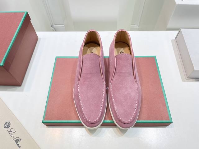 Loro Piana 帆船鞋 Open Walk深口鞋，高帮 意大利顶级羊绒品牌，不懈追求优质，珍稀原材料，对于优质品质的矢志不渝追求已令它成为行业的标杆，羊绒